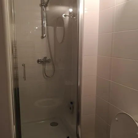 Les Lofts De Livry: 2 Apartment Livry-Gargan